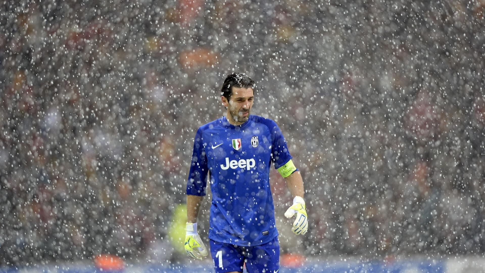 黄喜灿成为胜负手，皇马战术压制拉齐奥