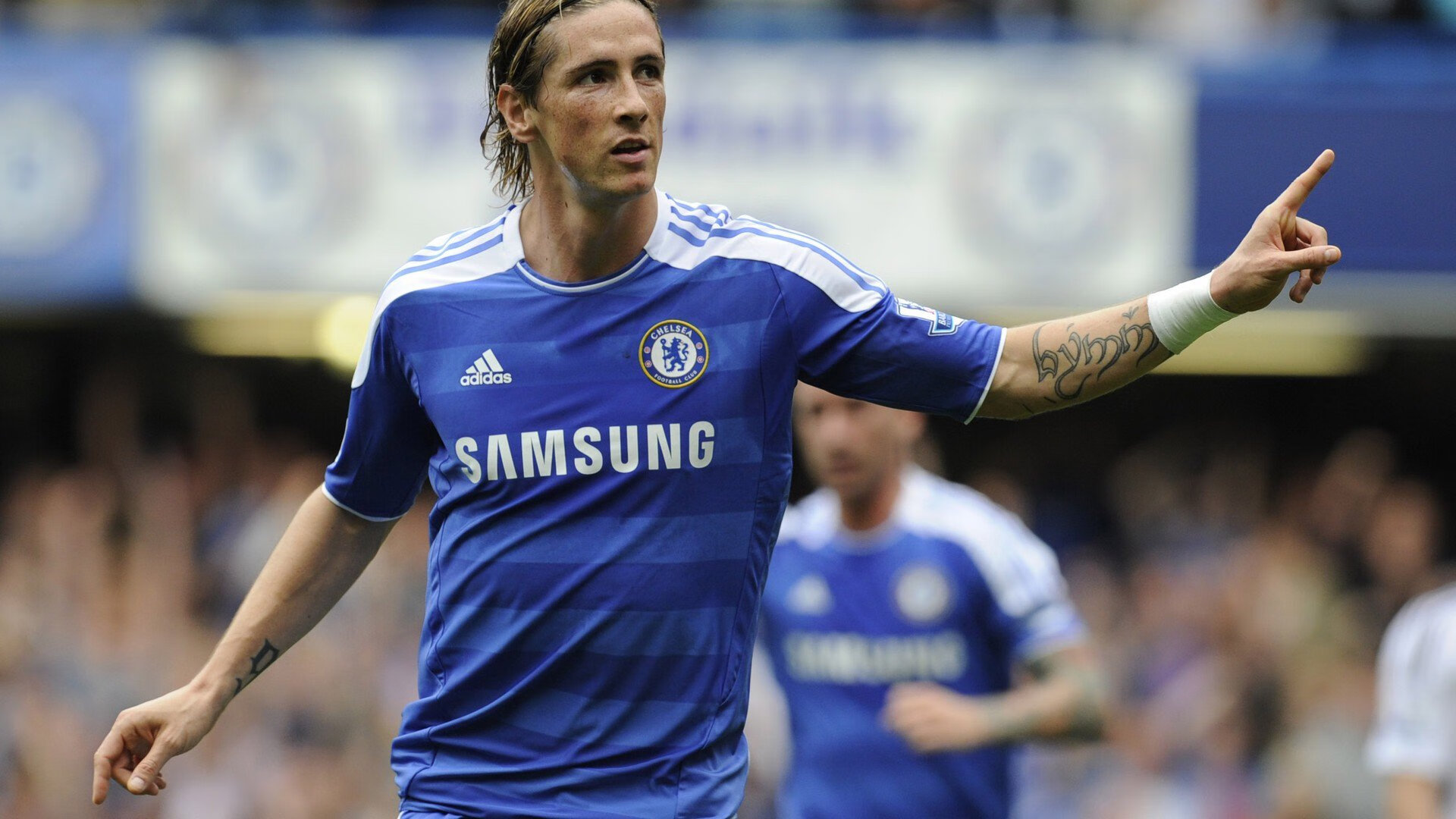 从暗夜到黎明，本泽马的自我救赎与雷恩式逆转的喀麦隆启示