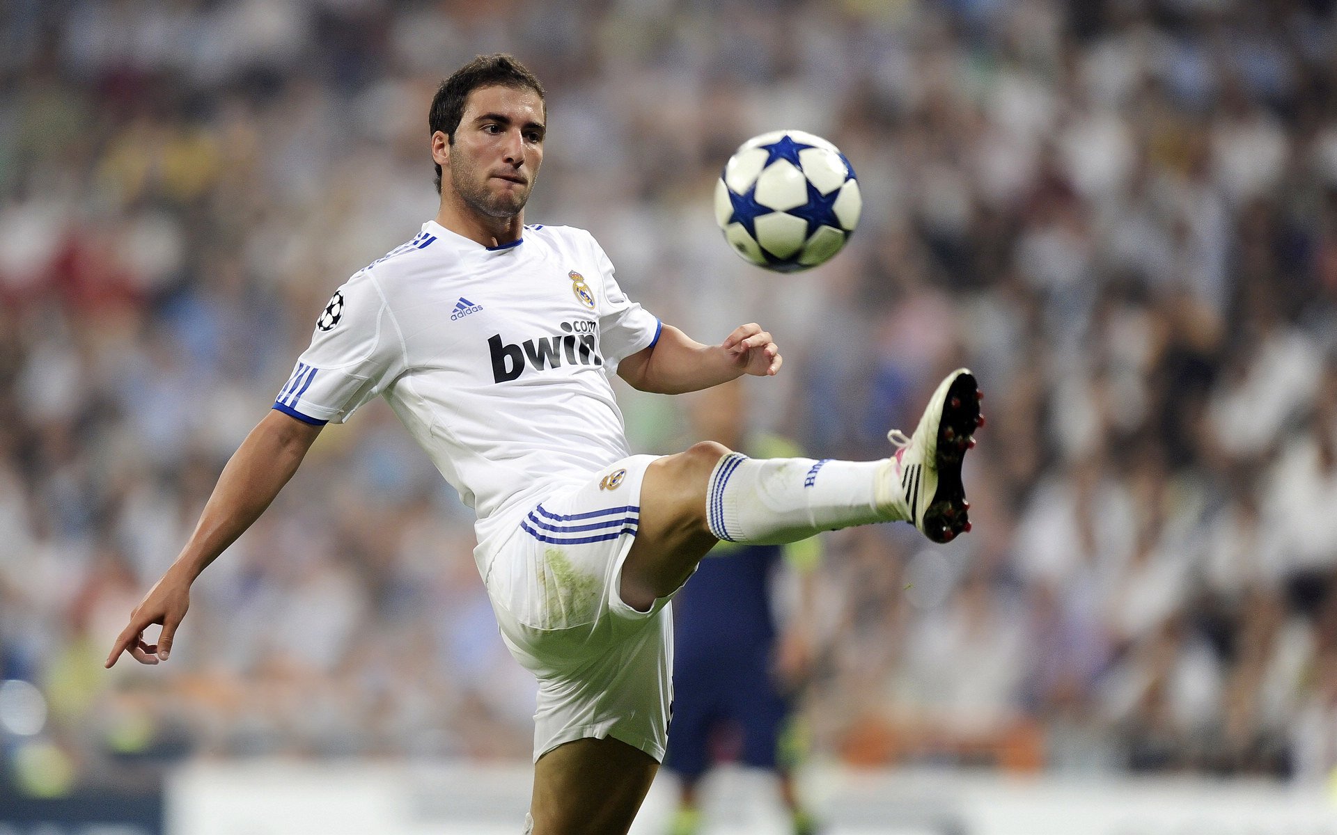 逆转与高光，体育竞技中的永恒魅力